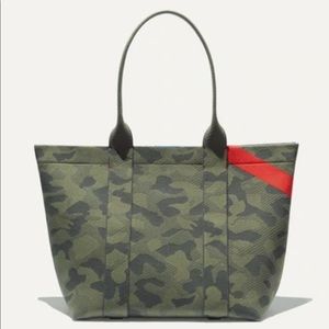 Rothys essential tote